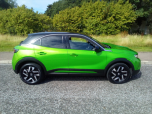2021 Vauxhall Mokka 1.2 Turbo Elite Nav Premium in Green — image 4