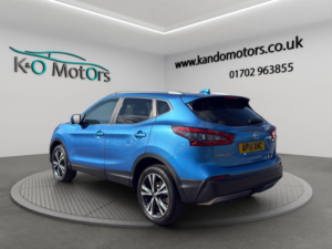 2019 Nissan Qashqai 1.3 Dig-T N-Connecta Euro 6 (s/s) 5dr in Blue — image 6
