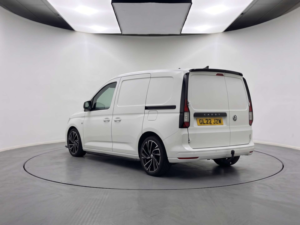 2022 Volkswagen Caddy 2.0 Caddy C20 Commerce Tdi in White — image 5