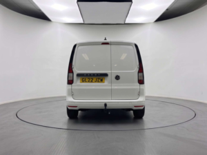 2022 Volkswagen Caddy 2.0 Caddy C20 Commerce Tdi in White — image 6