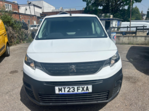 2023 Peugeot Partner 1.5 Bluehdi 1000 Professional Premium + Standard Panel Van Swb Euro 6 (s/s) 5dr in White — image 3