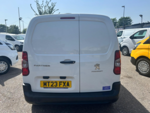 2023 Peugeot Partner 1.5 Bluehdi 1000 Professional Premium + Standard Panel Van Swb Euro 6 (s/s) 5dr in White — image 5