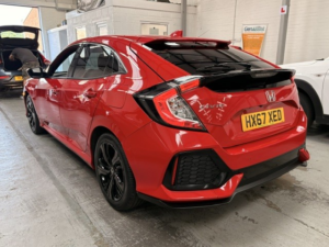 2017 Honda Civic 1.0 Vtec Turbo Sr in Red — image 3