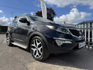 2013 Kia Sportage 2.0 Crdi Kx-4 in Black — image 6