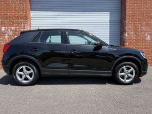 2017 Audi Q2 1.4 Tfsi Cod Se in Black — image 3