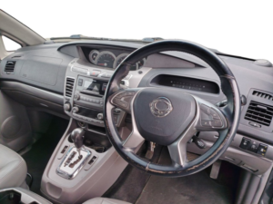 2015 Ssangyong Turismo 2.0 E-Xdi Ex MPV 5dr Diesel T-Tronic 4WD Selectable Euro 5 (155 Ps) in Grey — image 6
