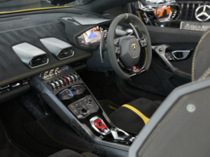 2019 Lamborghini Huracan 5.2 V10 Lp 640-4 Performante in Yellow — image 3