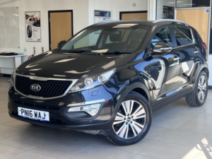 2016 Kia Sportage 1.7 Crdi Ecodynamics 3 in Black — image 5
