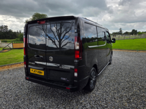 2017 Vauxhall Vivaro 1.6 Cdti 2700 Biturbo Sportive Panel Van 5dr Diesel Manual L1 H1 Euro 6 (s/s) (125 Ps) in Black — image 4