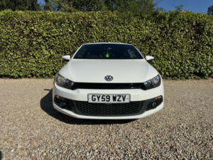 2009 Volkswagen Scirocco 2.0 Tsi Gt in White — image 2