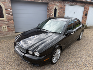 2008 Jaguar X-Type 2.2 D Dpf S in Black — image 2