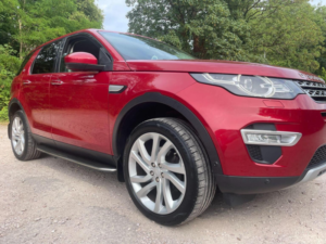 2017 Land Rover Discovery Sport 2.0 Td4 Hse Luxury Auto 4WD Euro 6 (s/s) 5dr in Red — image 4
