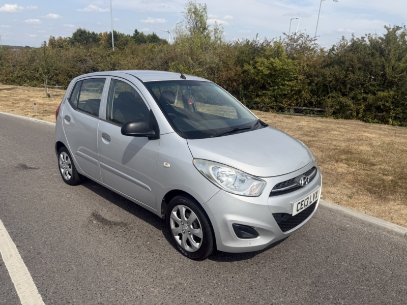 2013 Hyundai I10 1.2 Classic in Silver — image 1
