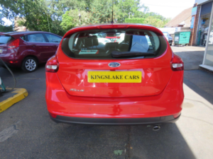 2017 Ford Focus 2.0 Tdci Titanium Euro 6 (s/s) 5dr in Red — image 6