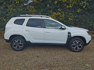 2019 Dacia Duster 1.3 Prestige Tce 150 4x2 My19 in White — image 5