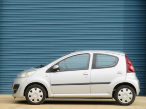 2012 Peugeot 107 1.0 12v Active Euro 5 5dr in Silver — image 4