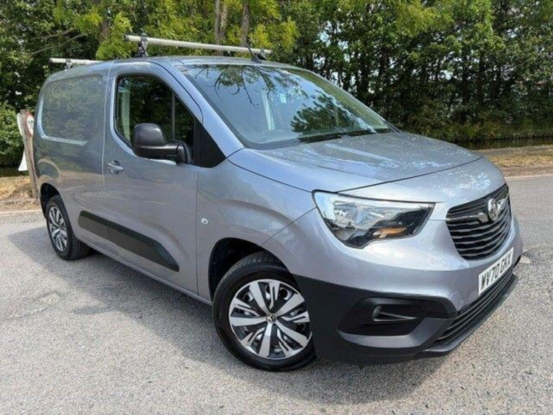 2020 Vauxhall Combo 1.5 Turbo D 2000 Edition Auto L1 H1 Euro 6 (s/s) 4dr in Grey — image 1