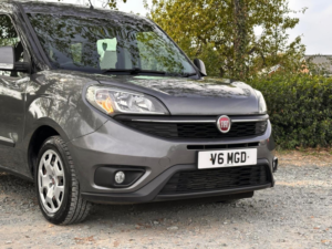 2015 Fiat Doblo 1.6 Multijet Easy Euro 5 5dr in Grey — image 3