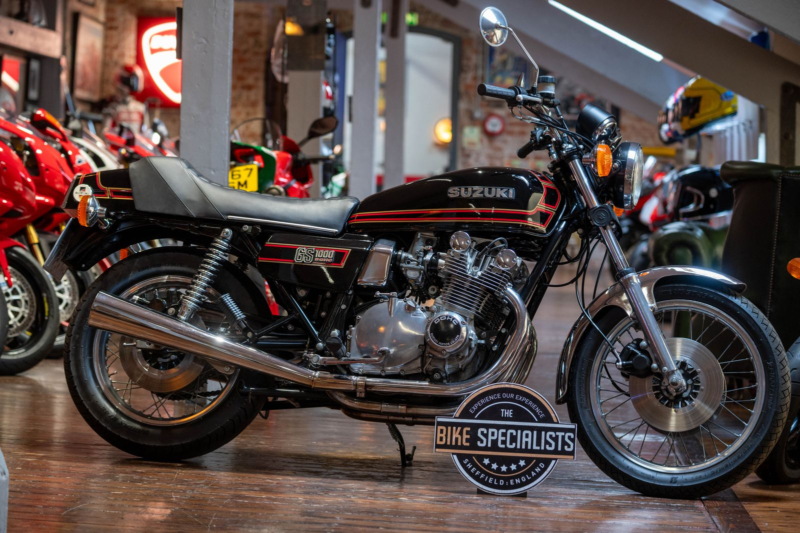 1980 Suzuki Gs1000 *stunning Example* in Black — image 1