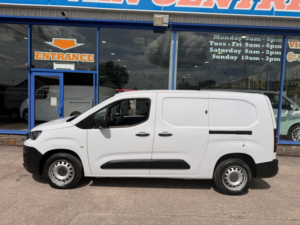 2023 Peugeot Partner 1.5 Bluehdi 950 Professional Premium + Long Panel Van 6dr Diesel Manual Lwb Euro 6 100 Bhp in White — image 3