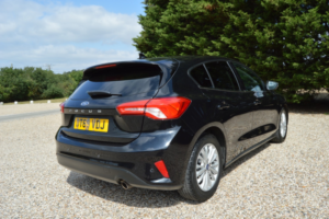 2020 Ford Focus 1.0 T Ecoboost Titanium in Black — image 5