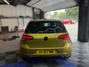 2018 Volkswagen Golf 1.5 Tsi Evo Gt in Yellow — image 5