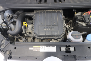 2013 Volkswagen Up! 1.0 High Up! Asg Euro 5 5dr in White — image 6
