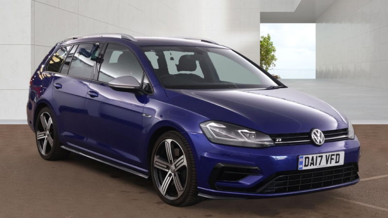 2017 Volkswagen Golf 2.0 Tsi Bluemotion Tech R Estate 310bhp 4x4,fsh in Blue — image 1