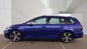 2017 Volkswagen Golf 2.0 Tsi Bluemotion Tech R Estate 310bhp 4x4,fsh in Blue — image 5