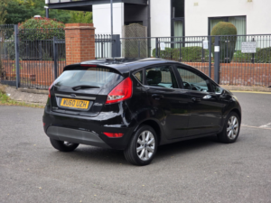 2010 Ford Fiesta 1.4 Zetec Hatchback 5dr Petrol Manual (133 G/km, 94 Bhp) in Black — image 6