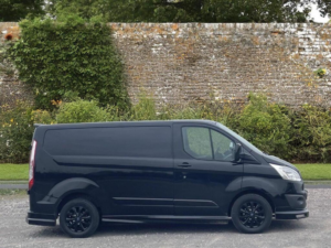 2016 Ford Transit Custom 2.0 Tdci 270 Trend L1 H1 5dr in Black — image 3