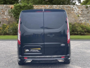 2016 Ford Transit Custom 2.0 Tdci 270 Trend L1 H1 5dr in Black — image 6