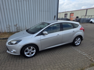 2013 Ford Focus 1.6 Tdci Zetec in Silver — image 6