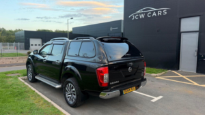 2016 Nissan Navara 2.3 Dci Tekna 4WD Euro 6 (s/s) 4dr in Black — image 2