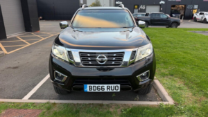 2016 Nissan Navara 2.3 Dci Tekna 4WD Euro 6 (s/s) 4dr in Black — image 5