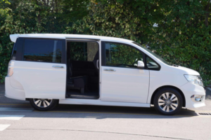 2015 Honda Stepwagon 2.0 Spada Z 5dr 8 Seats in White — image 3