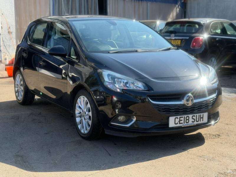 2018 Vauxhall Corsa 1.4i Se Auto Euro 6 5dr in Black — image 1