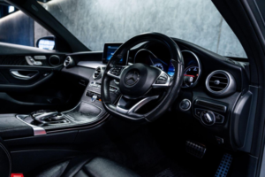 2017 Mercedes-Benz C Class 2.1 C220d Amg Line (premium) G-Tronic+ Euro 6 (s/s) 4dr in Grey — image 2