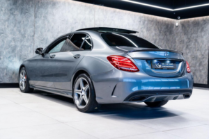 2017 Mercedes-Benz C Class 2.1 C220d Amg Line (premium) G-Tronic+ Euro 6 (s/s) 4dr in Grey — image 6
