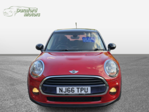 2016 MINI Hatch 1.5 5-Door Hatch Cooper in Red — image 2