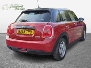 2016 MINI Hatch 1.5 5-Door Hatch Cooper in Red — image 4