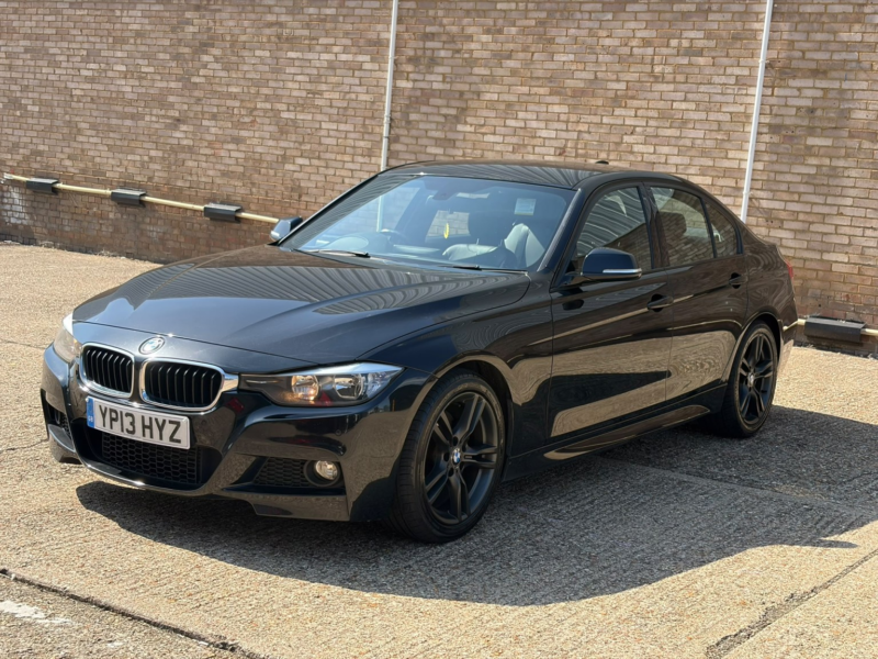 2013 BMW 3 Series 3.0 330d M Sport Saloon in Black — image 1