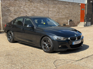 2013 BMW 3 Series 3.0 330d M Sport Saloon in Black — image 4
