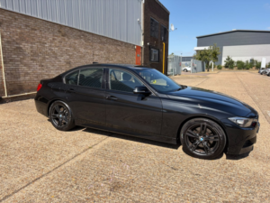 2013 BMW 3 Series 3.0 330d M Sport Saloon in Black — image 5