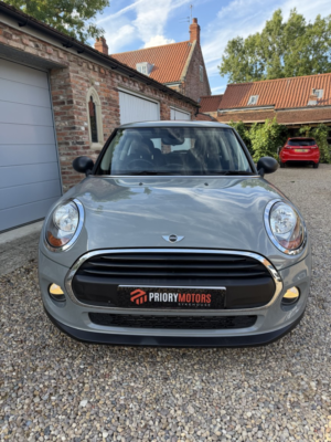 2017 MINI Hatch 1.2 One 3-Door Hatch in Grey — image 6