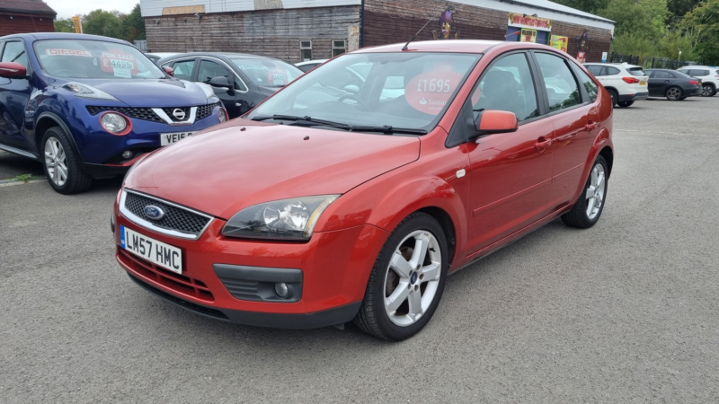 2008 Ford Focus 1.6 Zetec Climate in Red — image 1