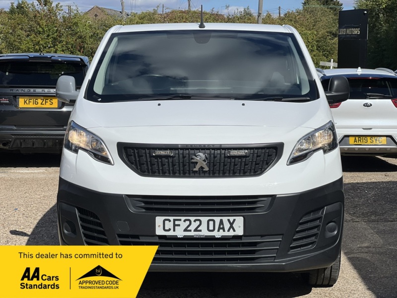 2022 Peugeot Expert 1.5 Bluehdi 1000 Professional Premium in White — image 1
