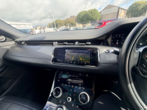 2020 Land Rover Range Rover Evoque 2.0 D180 Mhev R-Dynamic Hse in Black — image 5