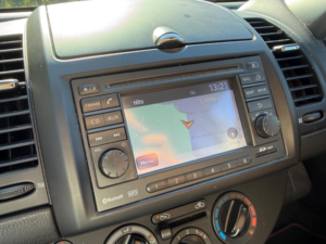 2010 Nissan Note 1.6 16v N-Tec Auto Euro 4 5dr in Silver — image 2
