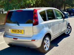 2010 Nissan Note 1.6 16v N-Tec Auto Euro 4 5dr in Silver — image 5